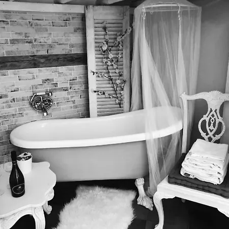 H&h I Bravi Dom wakacyjny Malgrate